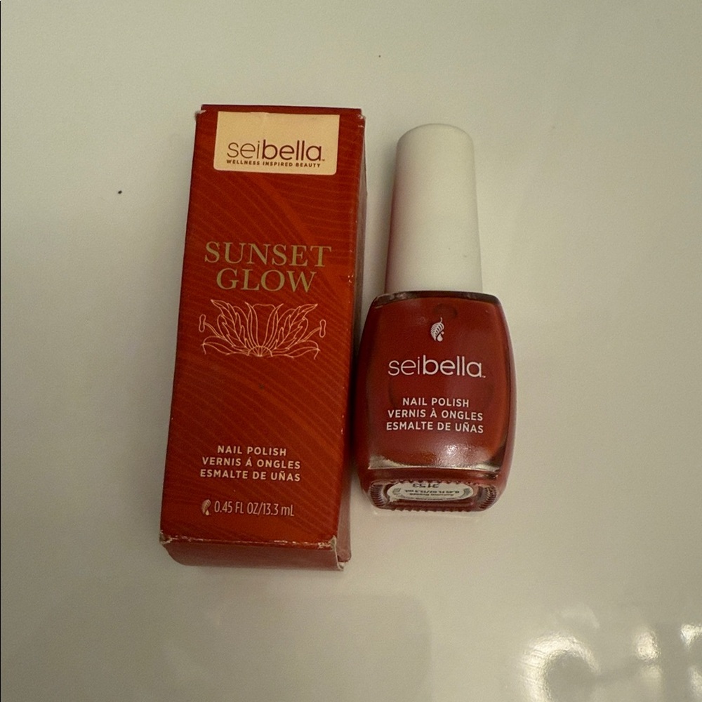 Seibella Sunset Glow Nail Polish - Red